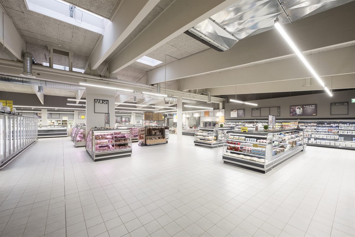 Der neue Bereich in Riedhart’s Markthalle für Fleisch und Wurstwaren