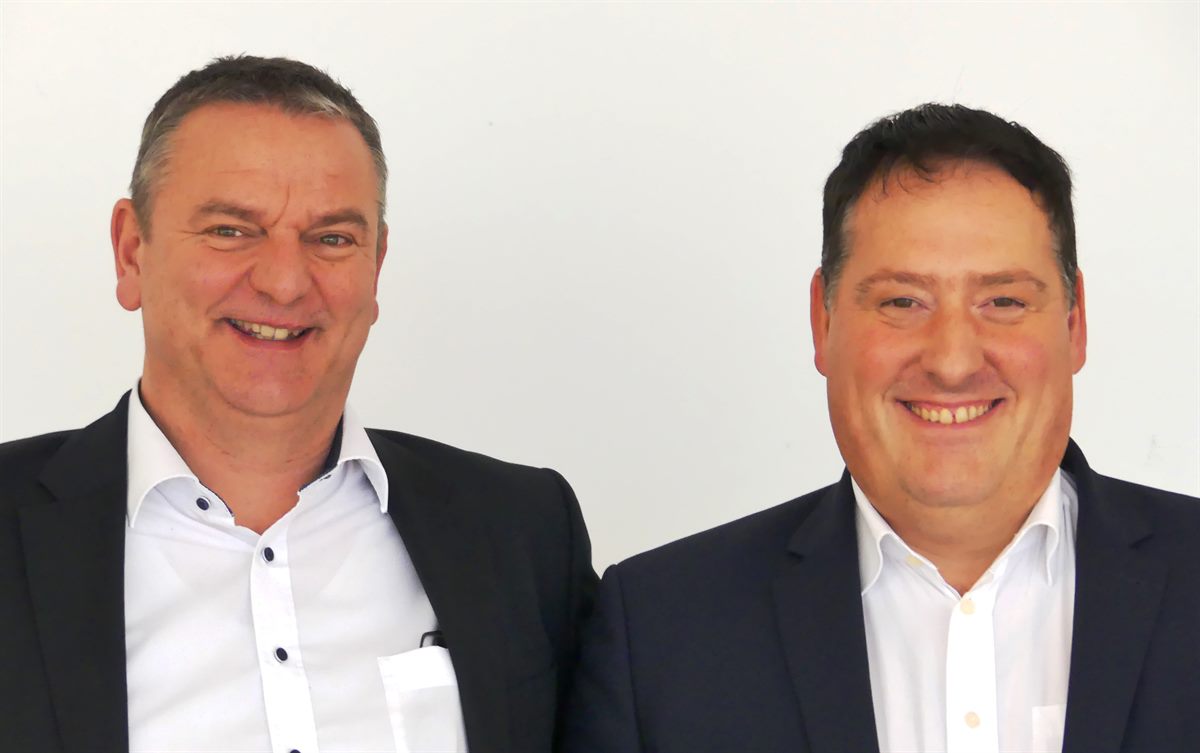 v.l.n.r.: Peter Hammer, Geschäftsführer Metzeler Schaum GmbH; Andreas Ziegner, Vertriebsleiter Bedding Metzeler Schaum GmbH.