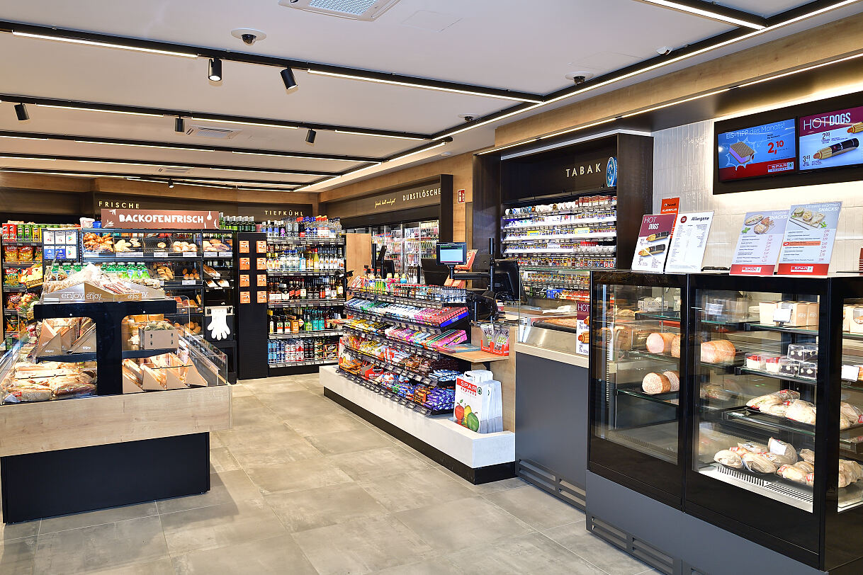 Neuer Glanz in Wels: Turmöl Station eröffnet neu nach umfassenden Bauarbeiten