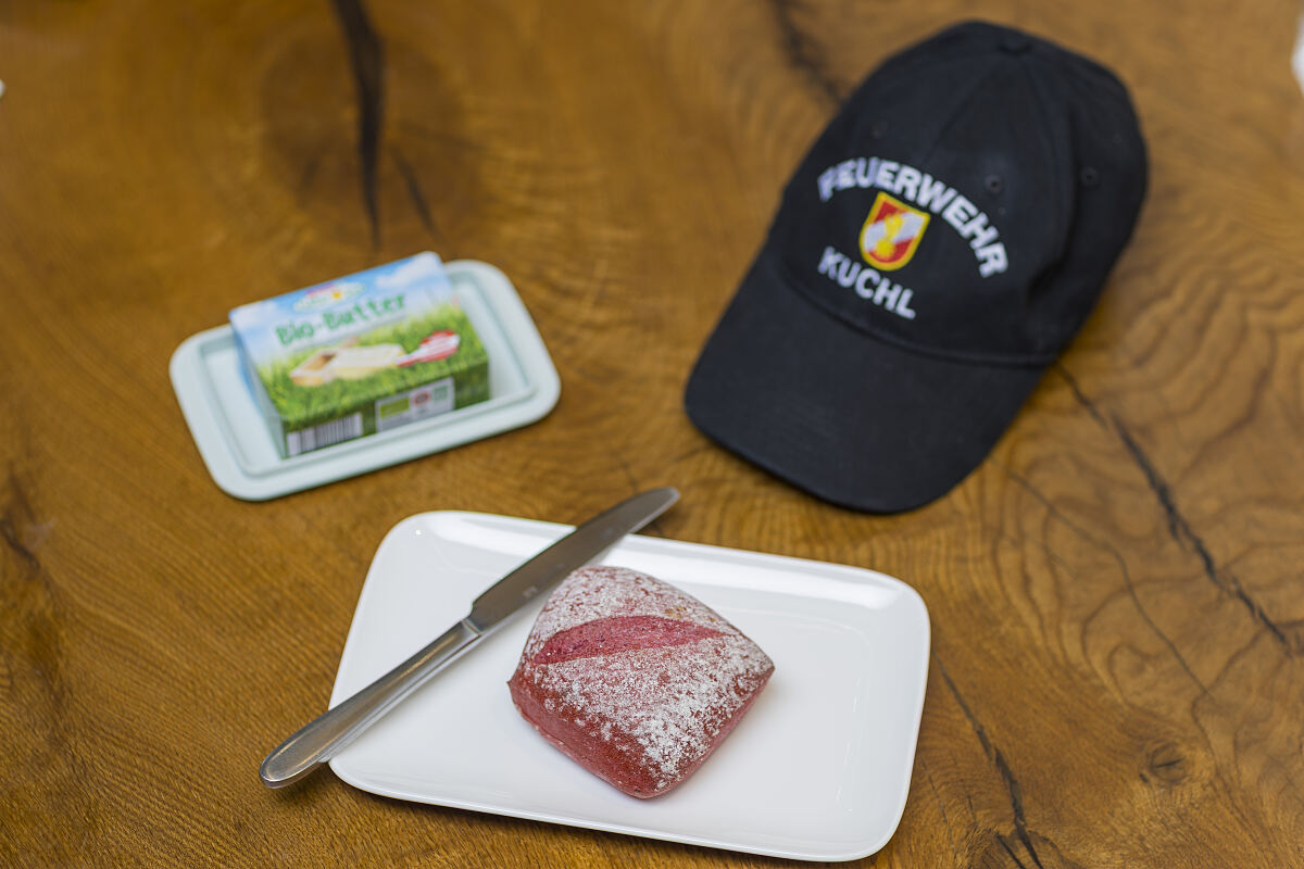 Floriani-Weckerl für die Feuerwehr Kuchl 