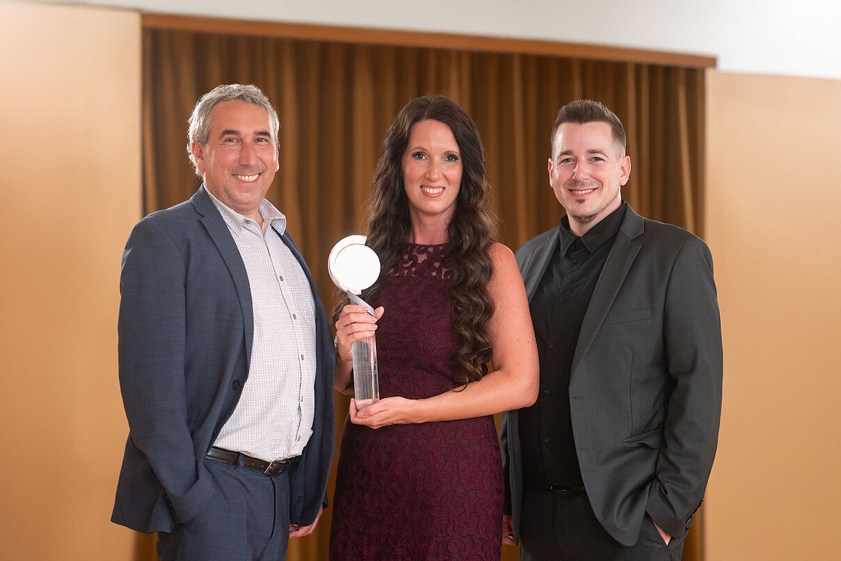 Nahmen den Constantinus Award für die Lern-App Level Up entgegen: Rainer Kraft, Birgit Kronberger, Stefan Häusler