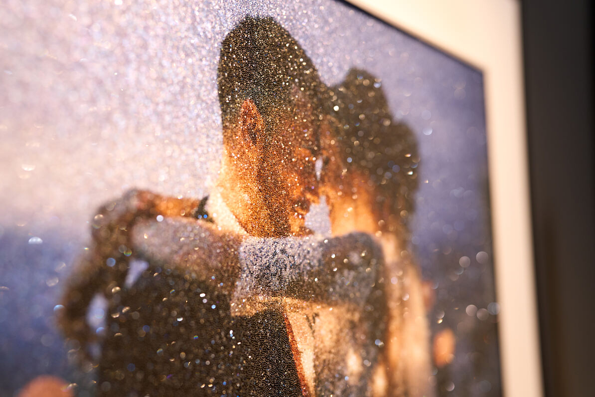 Fotocredit_CEWE_Wandbild_mit_Swarovski_Kristallen_Detail