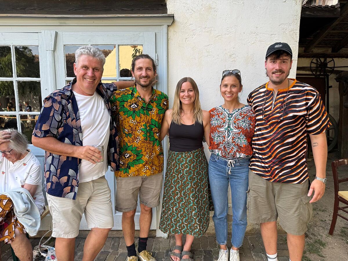 Vereinsvorstand Pannonia for Africa von links nach rechts: Dr. Herbert Brettl, Christian Mahr, Julia Leurer, Johanna Graser, Lukas Weiss