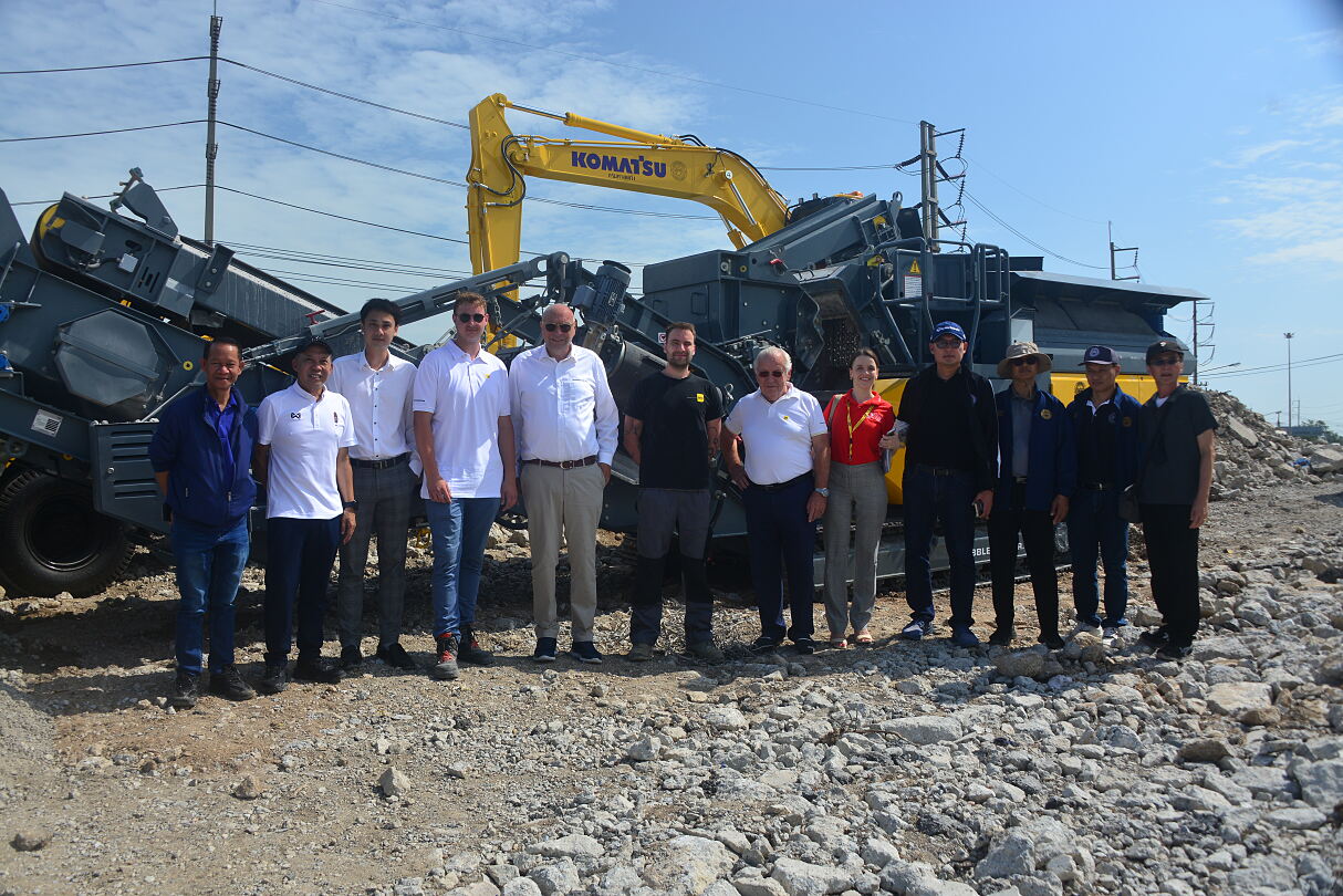 RUBBLE MASTER setzt Meilenstein für Bauschutt-Recycling in Südostasien_1