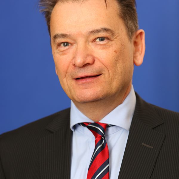 Dr. Bernd Zierhut - GF Doppler Gruppe