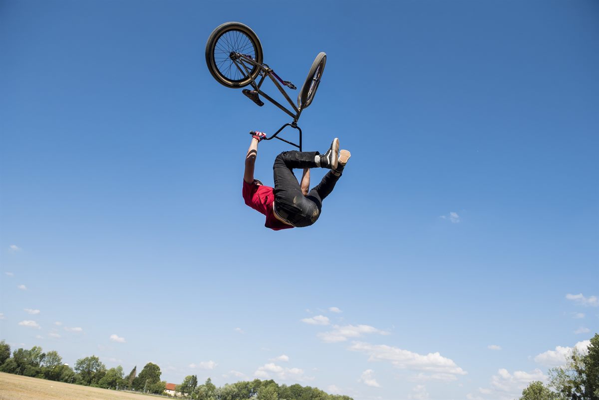 Beeindruckende Stunts bei Pump The Dirt