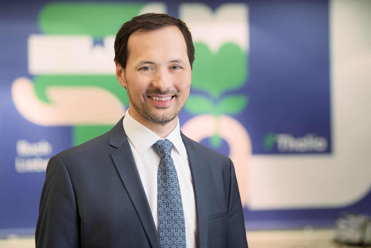 Thomas Zehetner, Geschäftsführer Thalia Österreich, freut sich über den grandiosen Start der Initiative ‚Shopdaheim‘ 