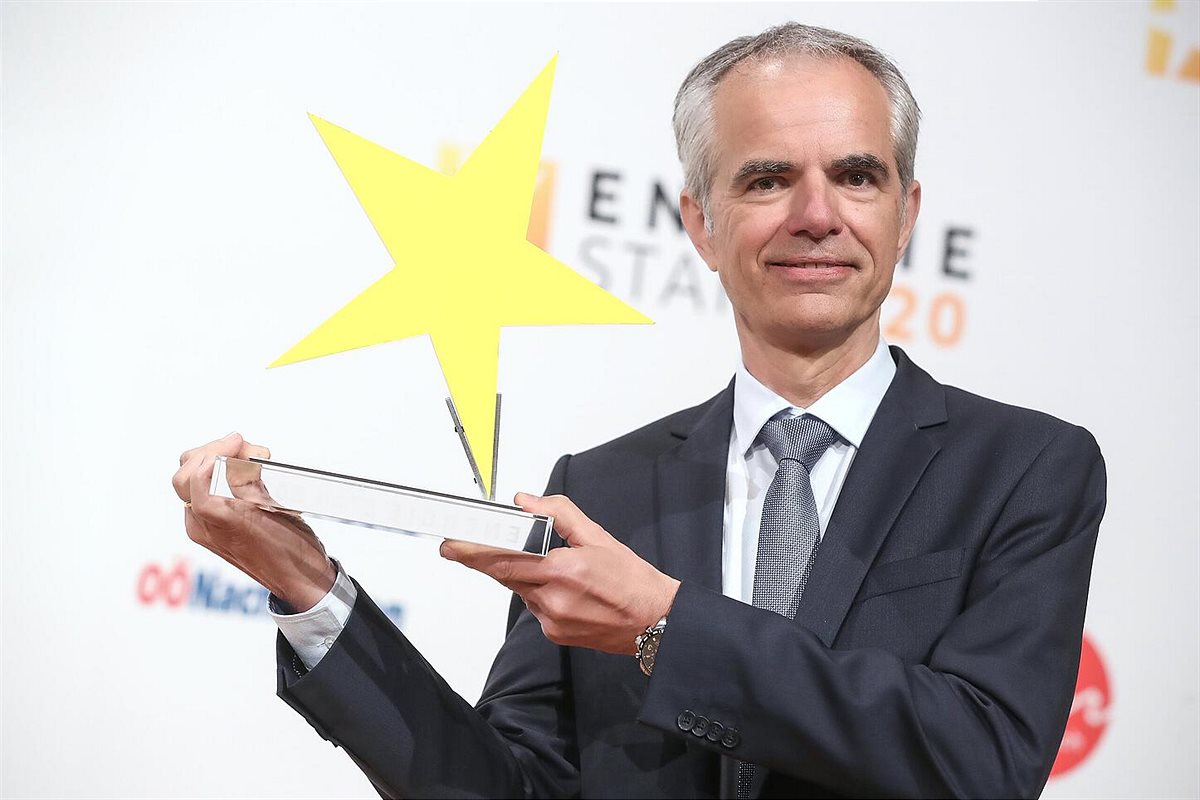 CEO Günter Hochrathner bei der Energy Star Verleihung