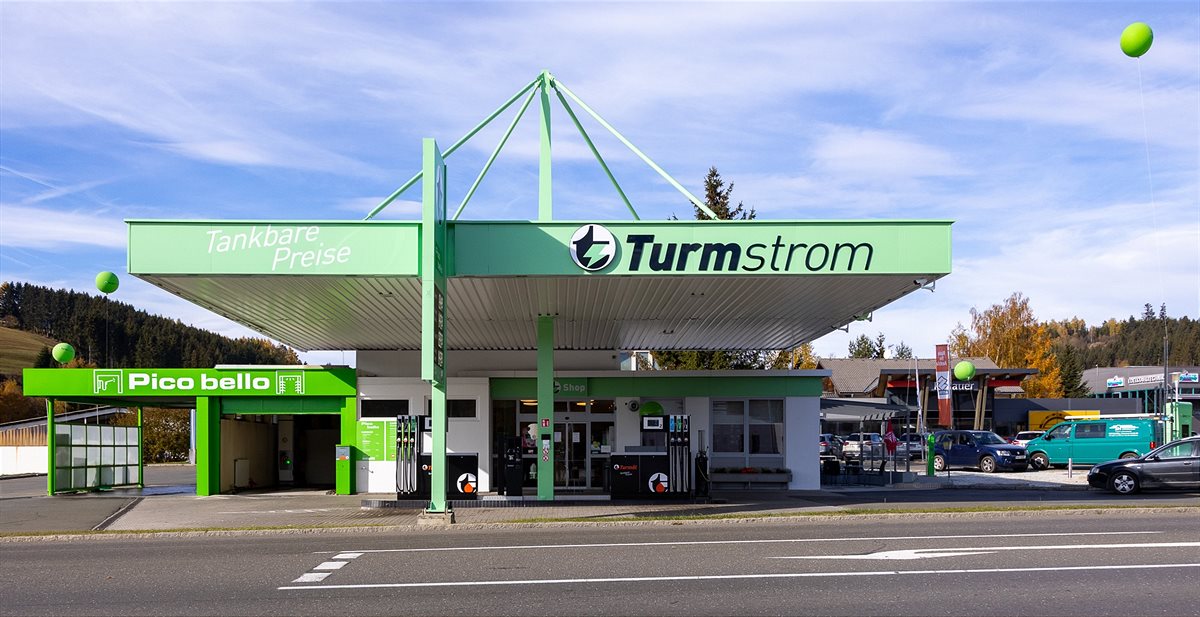 Doppler eröffnet erste Turmstrom-Tankstelle in OÖ - Wels 