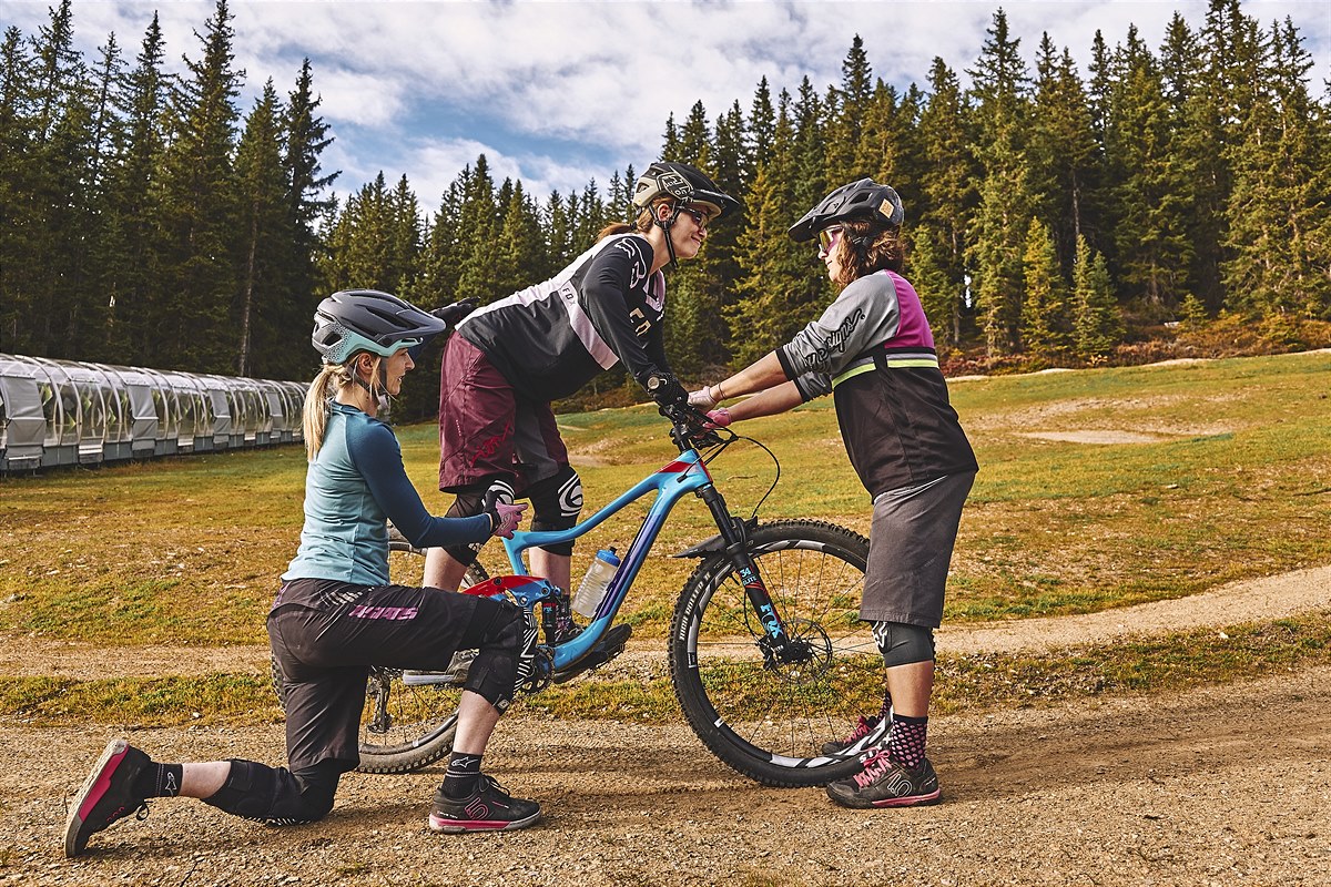 Ladies only im Bike Camp