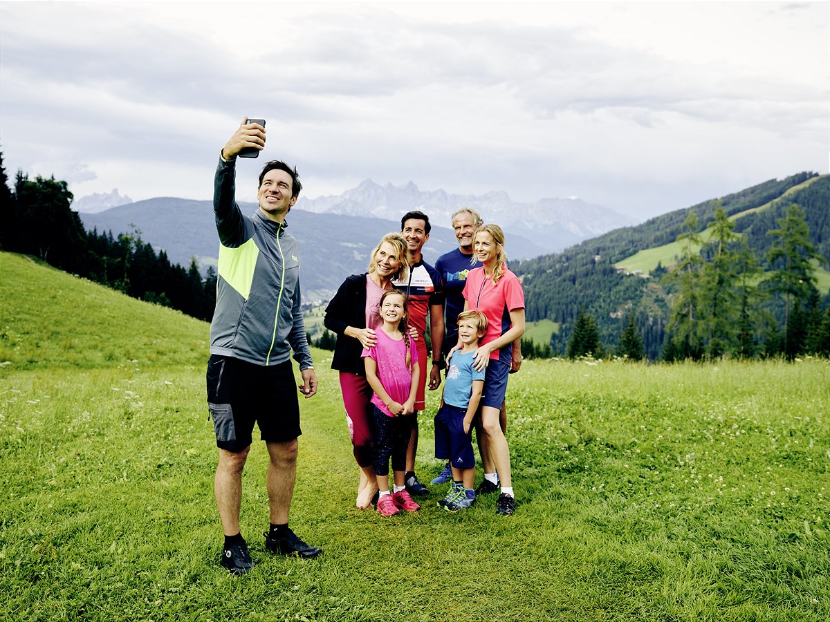 Wandern zählt zu beliebtesten Sportarten, Outdoor wächst kontinuierlich