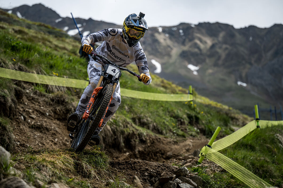 Downhill_Lenzerheide_Andi Kolb Racing_(c)nathhughesphoto