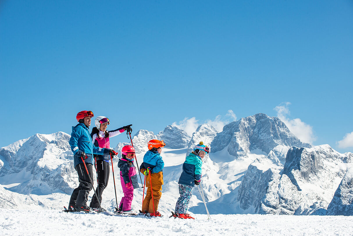 Start der Wintersaison 20242025 für die Bergbahnen Dachstein Salzkammergut   