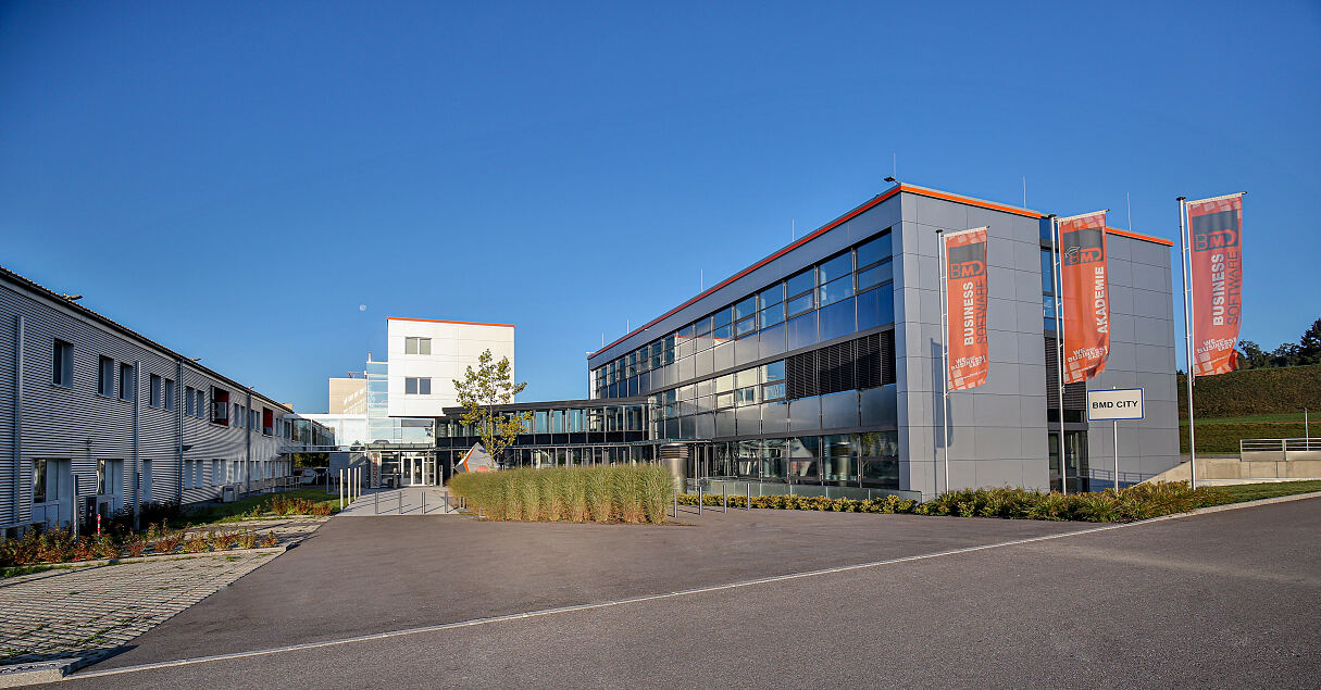 BMD Systemhaus GesmbH im direkten Anlauf auf  100 Mio. Euro