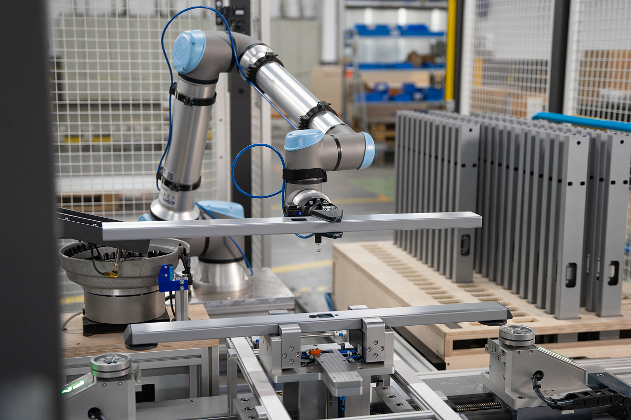 SCHMACHTL_Cobots 2_Copyright Universal Robots_Teradyne Robotics (Germany) GmbH
