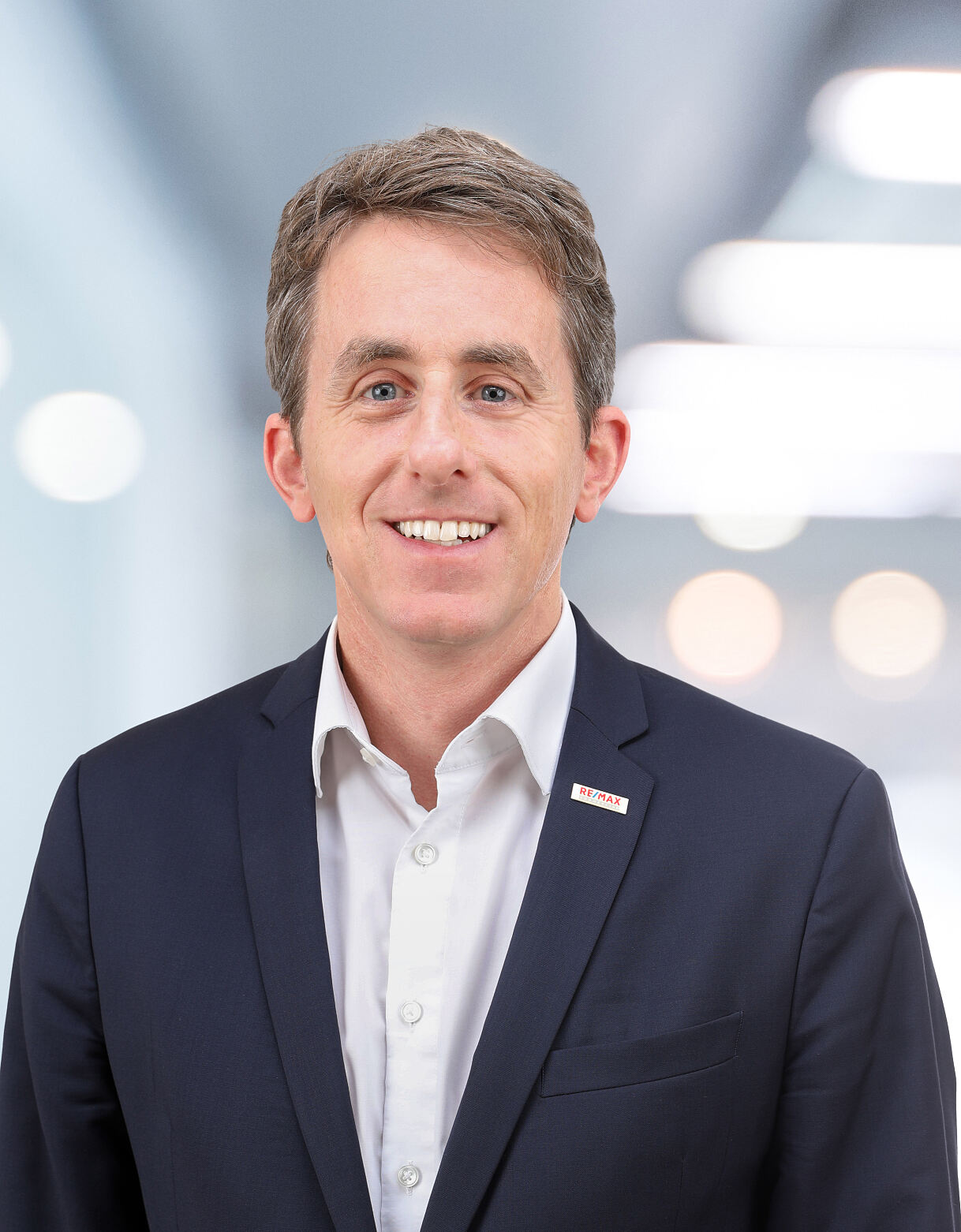 Mag. Stefan Krejci, MRICS von REMAX Commercial Austria.