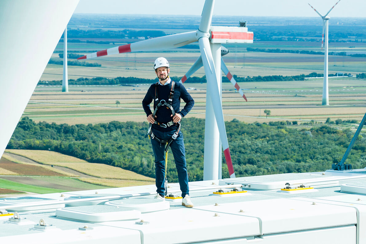 Lukas Püspök wurde mit dem EY Entrepreneur Of The Year™ 2025 in der Kategorie „Nachhaltigkeit“ ausgezeichnet. 