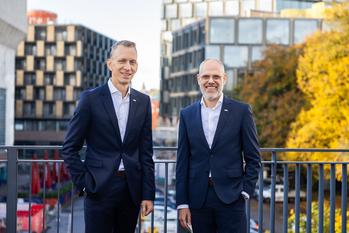 Sebastian Wolf, Chief Financial Officer von TGW Logistics und Henry Puhl, Chief Executive Officer von TGW Logistics